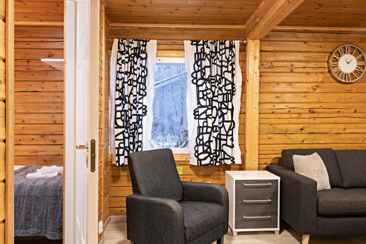 Arctic River Resort Ivalo Bagian luar foto