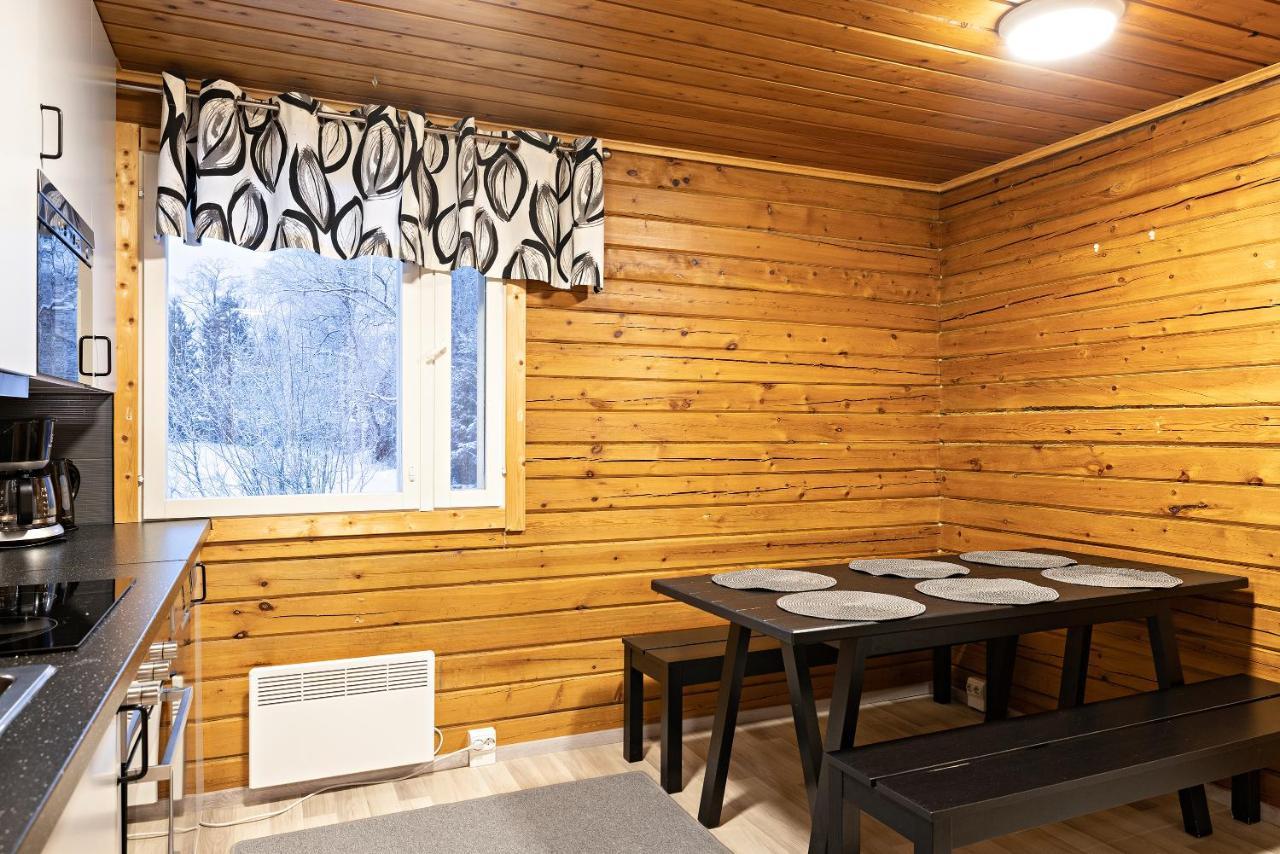 Arctic River Resort Ivalo Bagian luar foto
