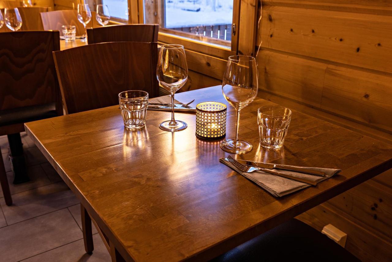 Arctic River Resort Ivalo Bagian luar foto