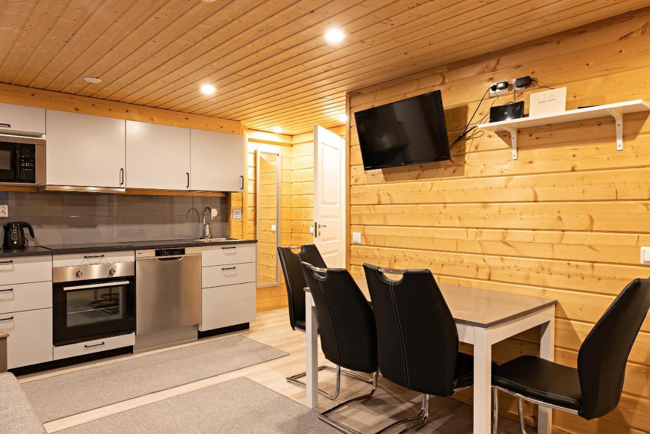 Arctic River Resort Ivalo Bagian luar foto