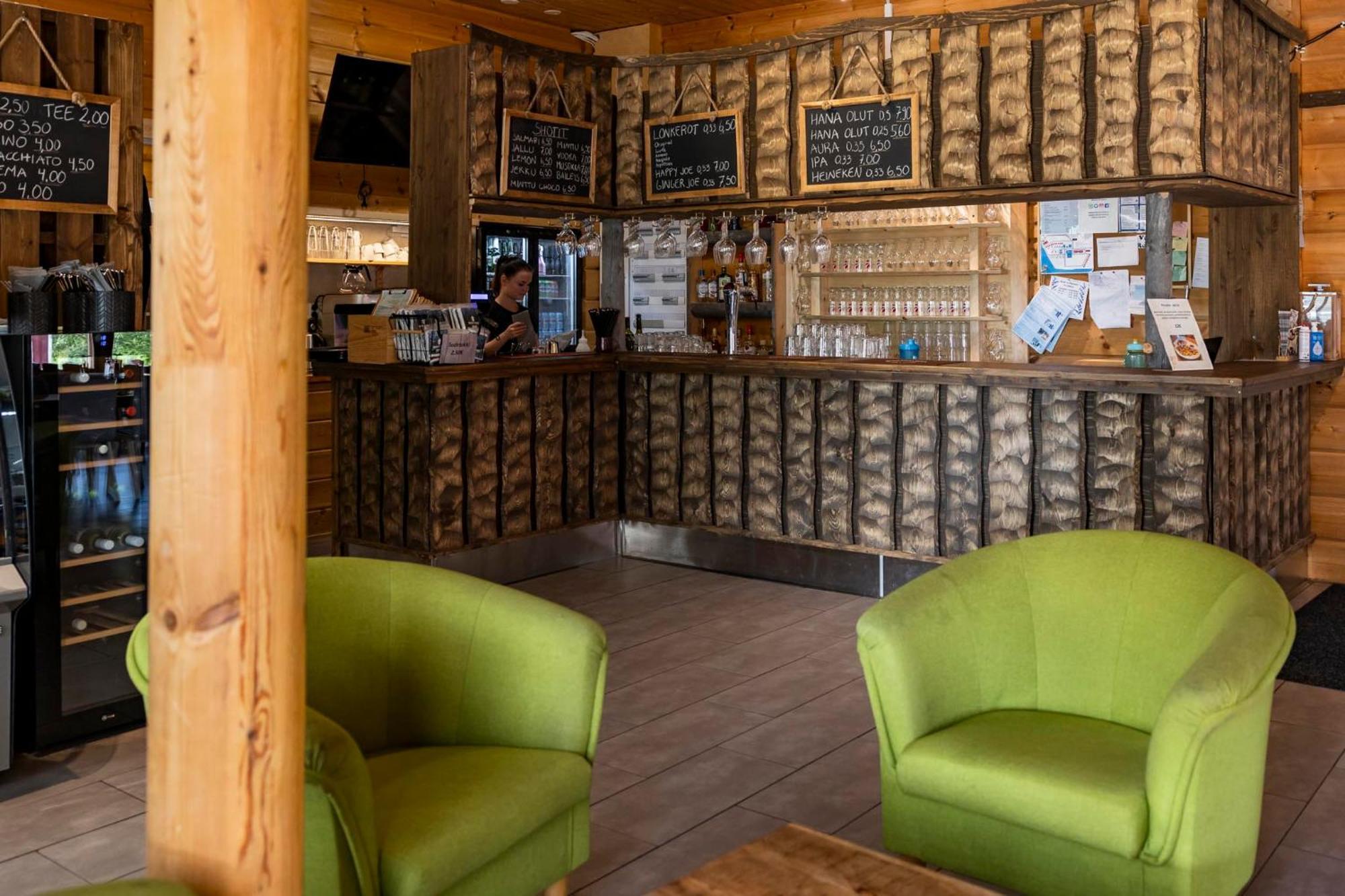Arctic River Resort Ivalo Bagian luar foto