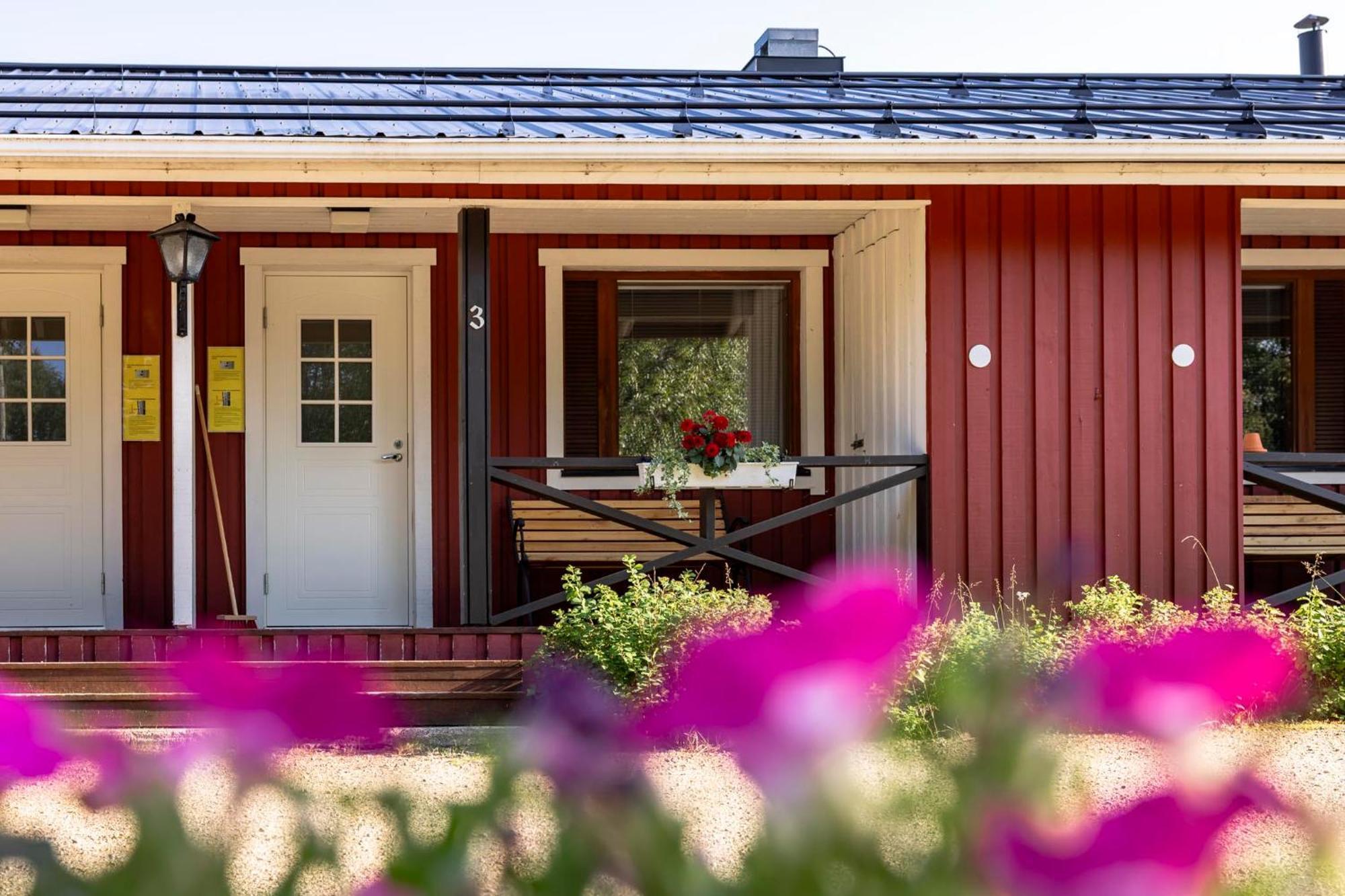 Arctic River Resort Ivalo Bagian luar foto