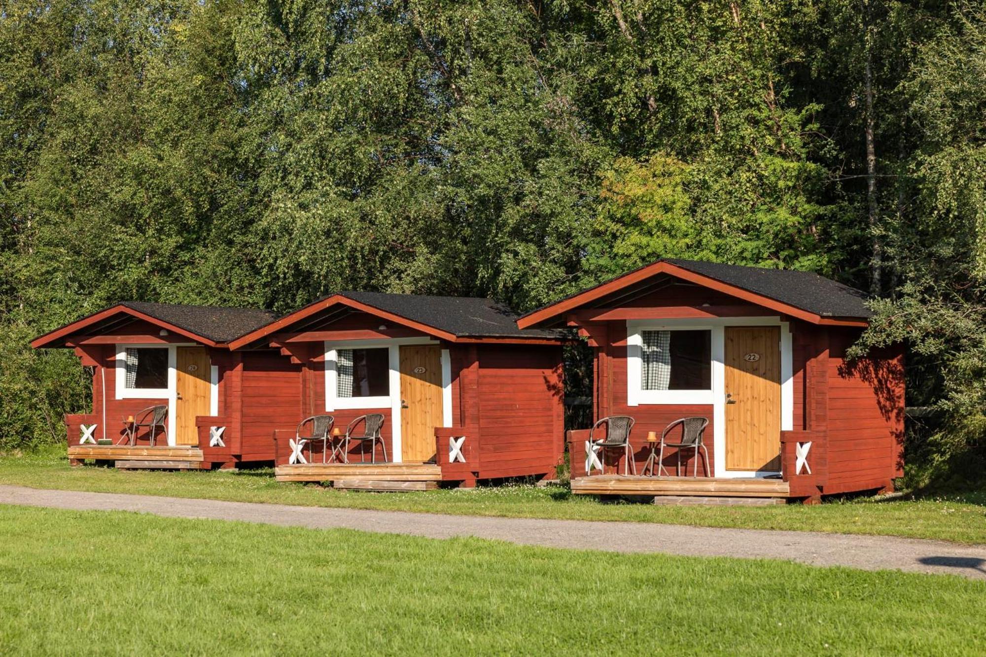 Arctic River Resort Ivalo Bagian luar foto