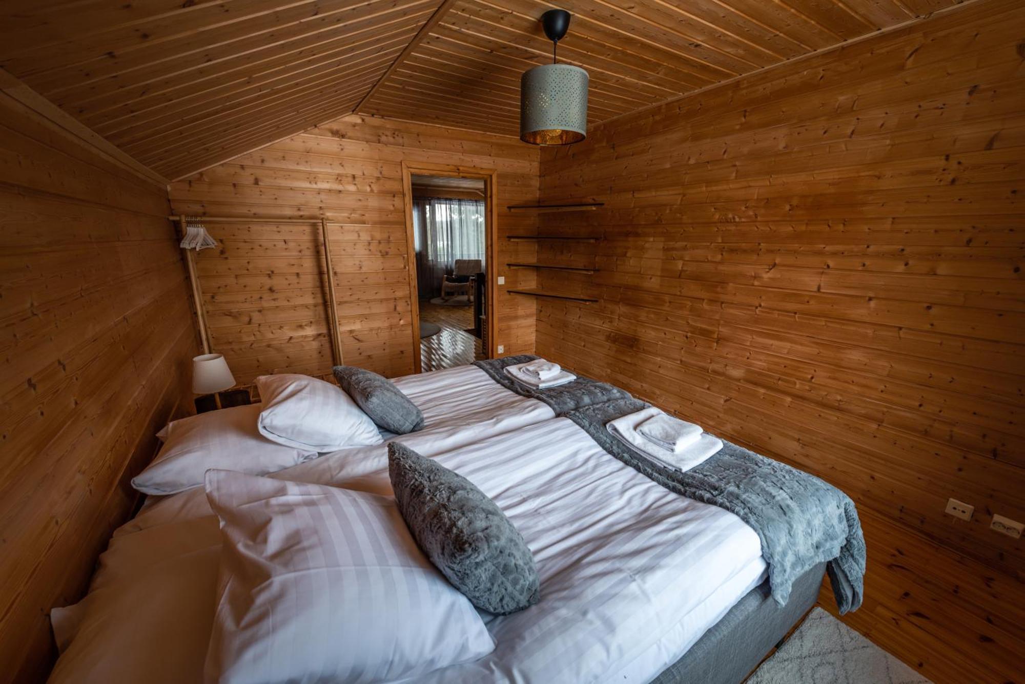 Arctic River Resort Ivalo Bagian luar foto